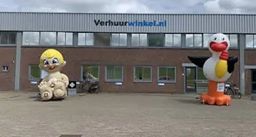 Geboorte poppen Verhuurwinkel